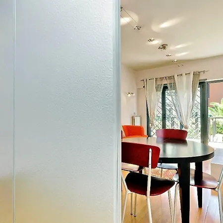 Largo Dell'artide Apartment