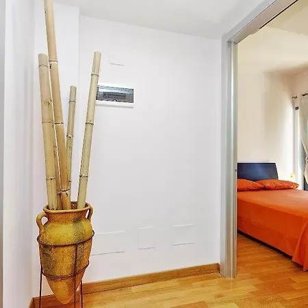 Largo Dell'artide Apartment *